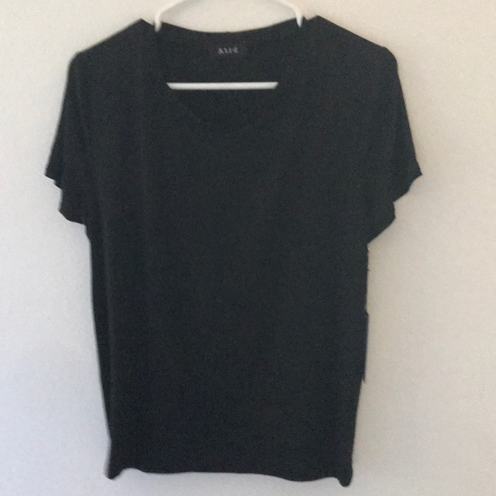 Soft, comfortable Easy tee